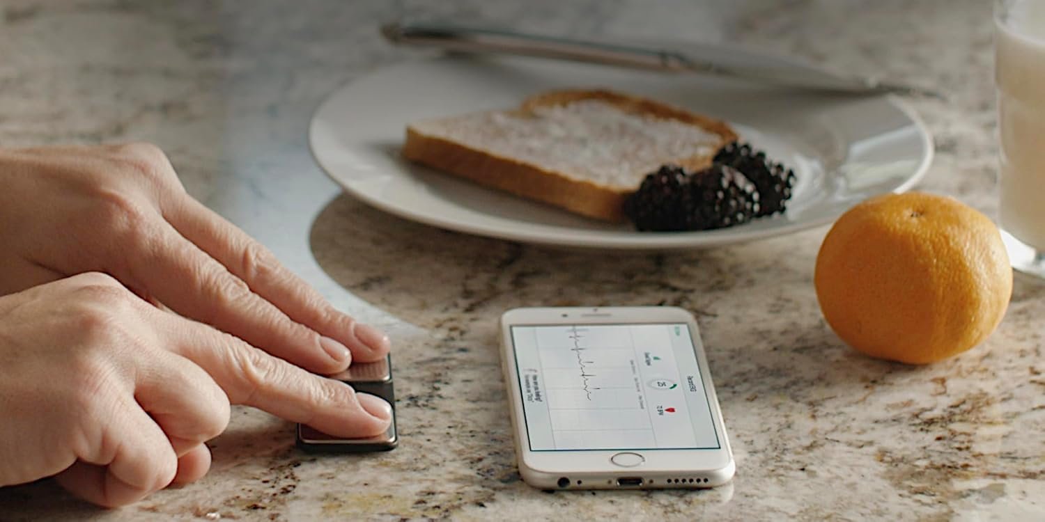 KardiaMobile 6-Lead EKG Monitor Review